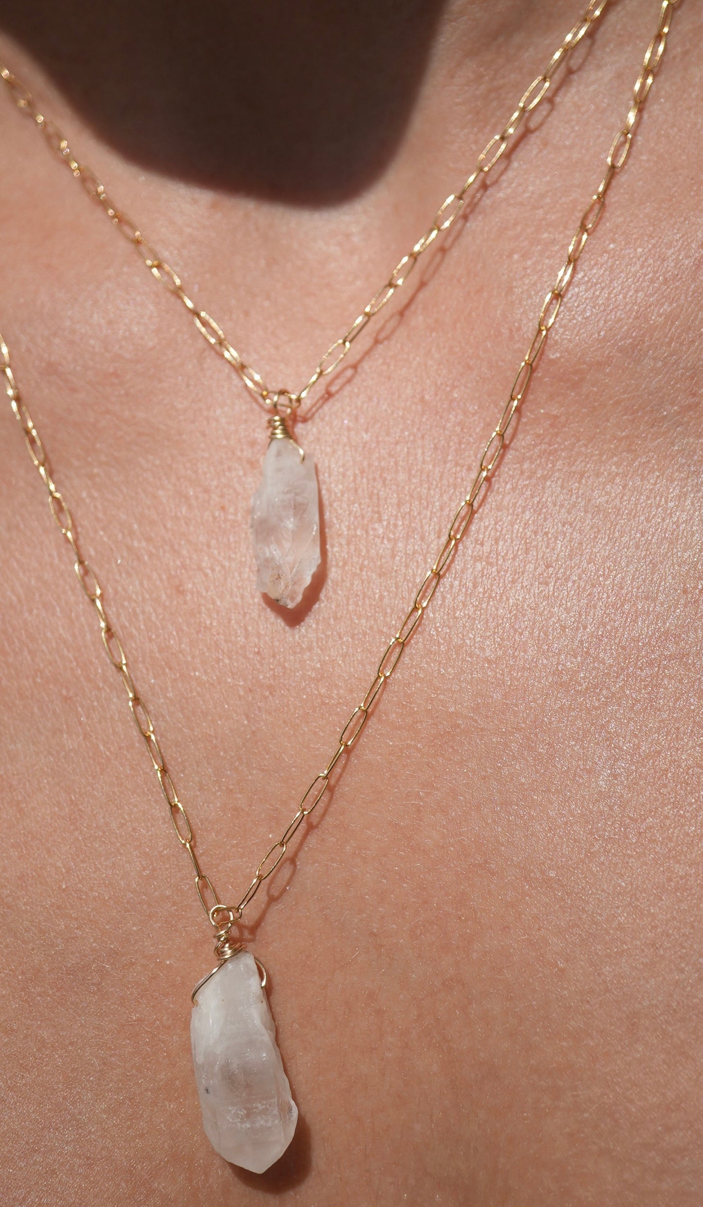 Rough Quartz Necklace || Paperclip 14K Gold Filled Chain || Raw Quartz Gemstone Necklace || Crystal Layering Necklace